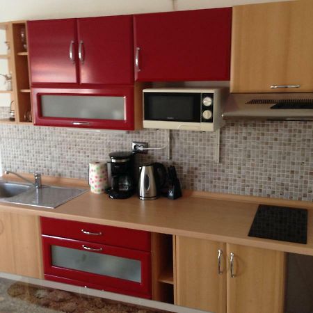 Apartmani Tatic Stinjan Bagian luar foto